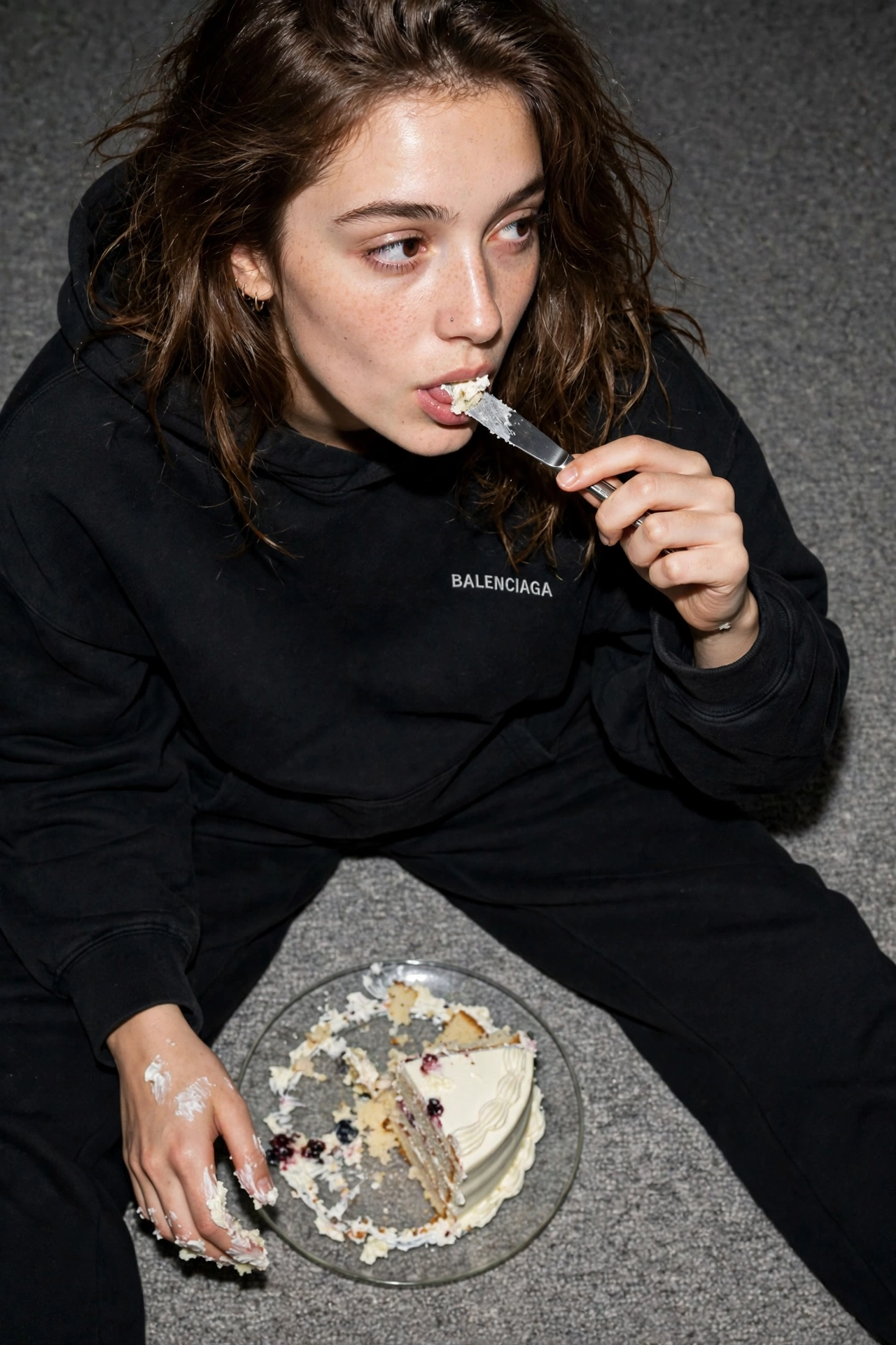 Street Glamour Cake Knife Portrait